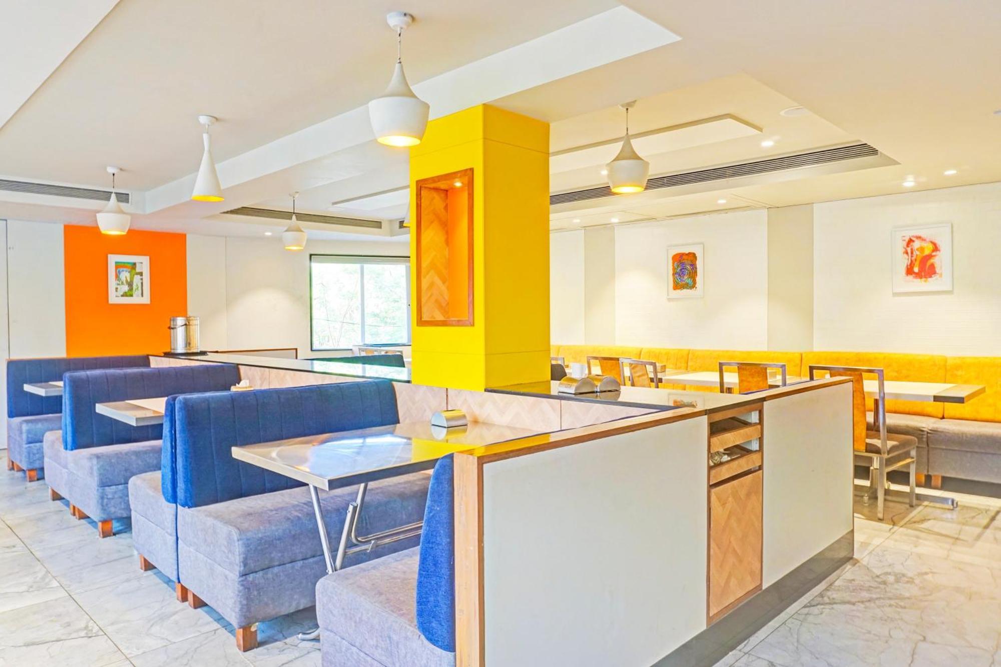 Collection O Nagar Road Viman Nagar Formerly Ananta Sagar 2* Pune