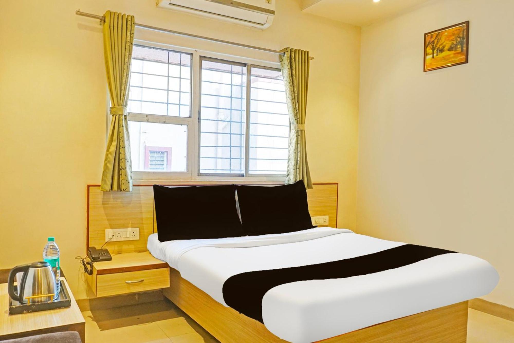 Hotel Collection O Nagar Road Viman Nagar Formerly Ananta Sagar